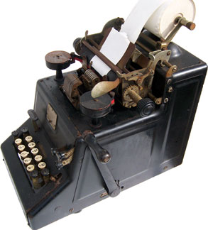 [Dalton Adding Machine]